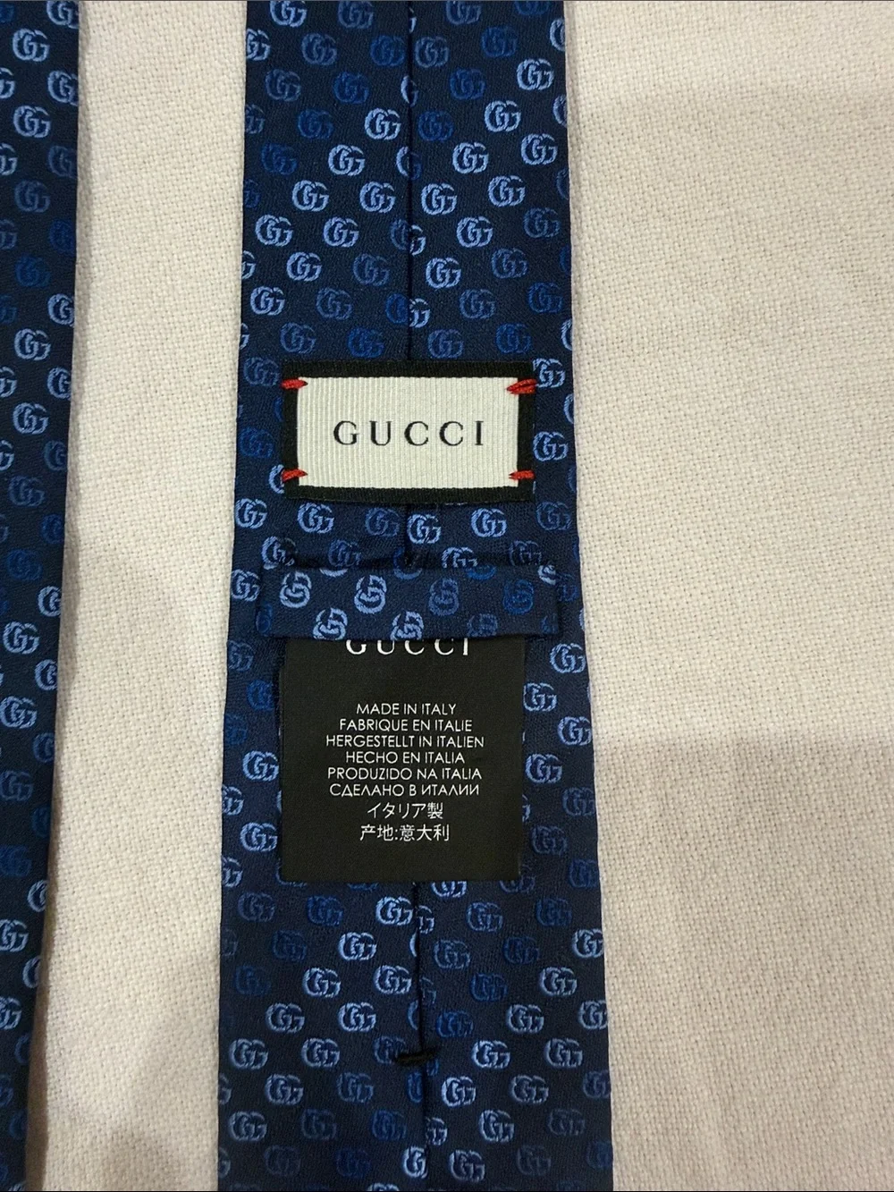 BRAND NEW Gucci Tie